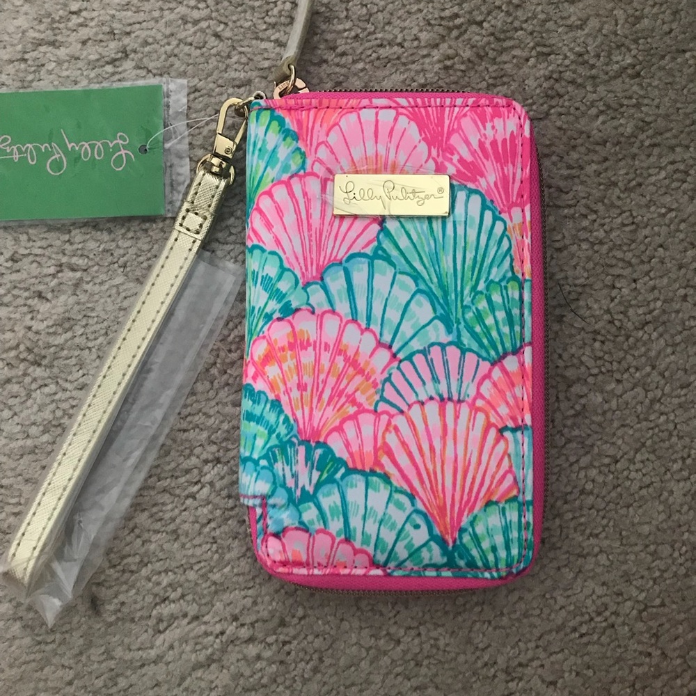 Lilly Pulitzer Oh Shello Wristlet